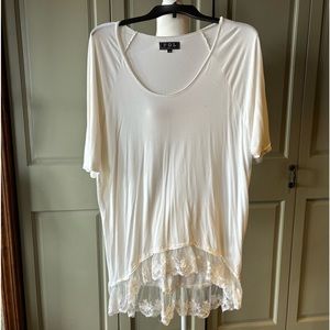 Soft jersey T-shirt and white with lace trim size medium by POL